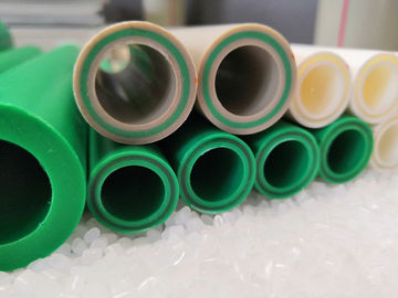 Linha de produção da tubulação da fibra de vidro PPR três de PPR camadas da máquina da tubulação